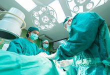 Фото - В Подмосковье хирурги удалили пациентке кисту яичника объемом восемь литров